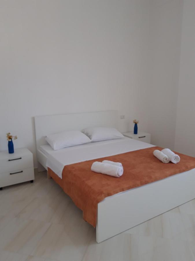 Villa Fredi 奥里库姆 外观 照片
