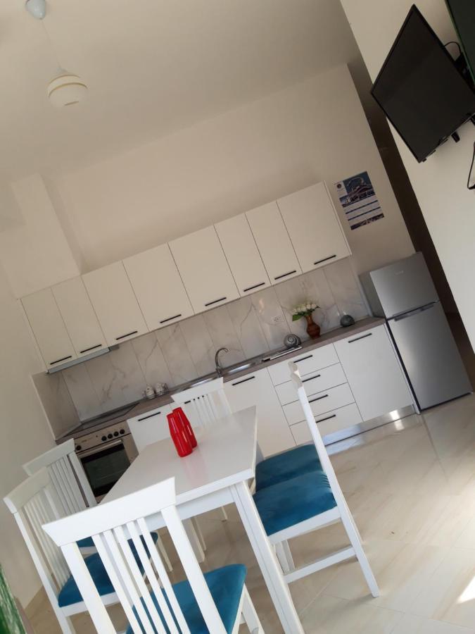 Villa Fredi 奥里库姆 外观 照片