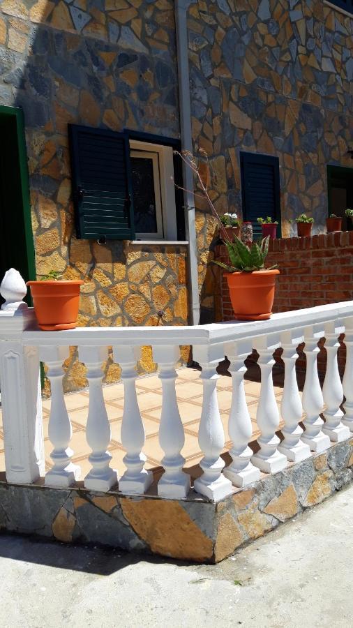Villa Fredi 奥里库姆 外观 照片